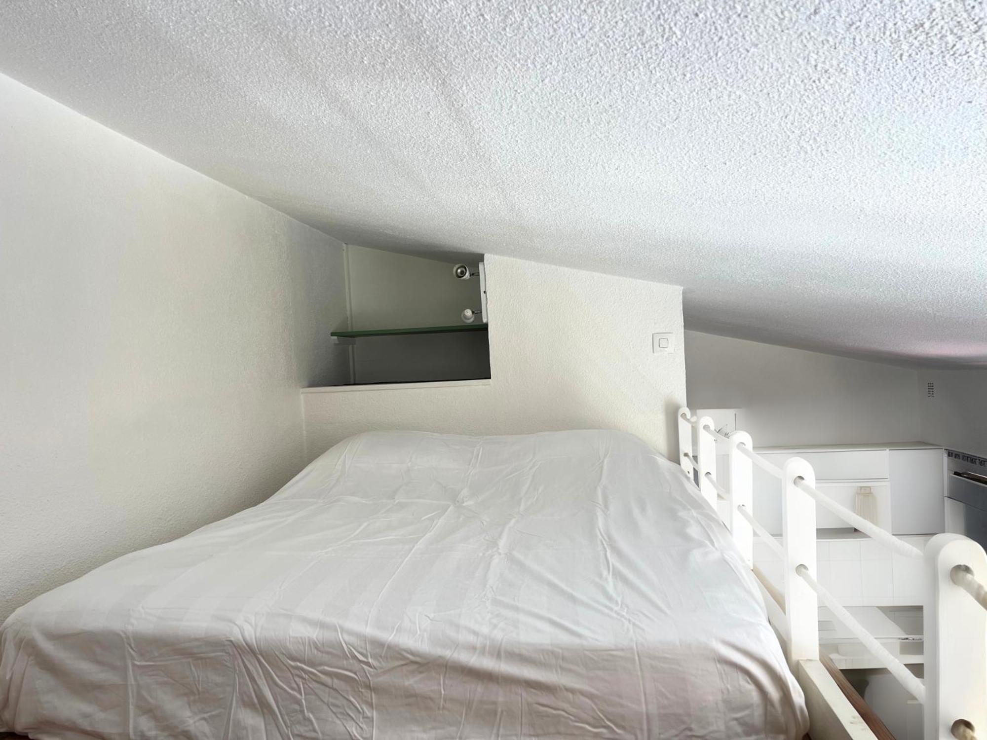 A 100m De La - Terrasse & Parking Prive Appartement *